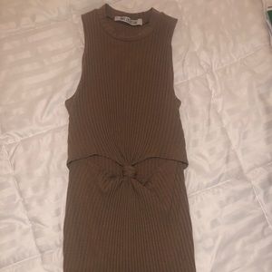 Ribbed high neck keyhole dress